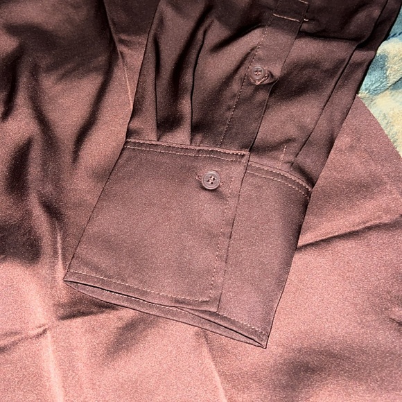 H&M blouse - Picture 3 of 3